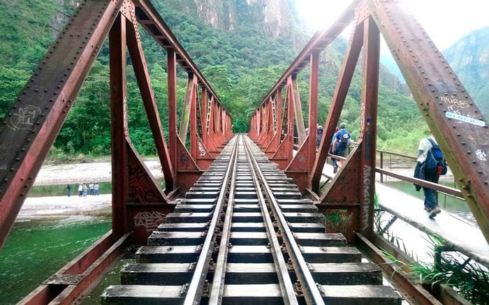 Tour Machu Picchu by Car