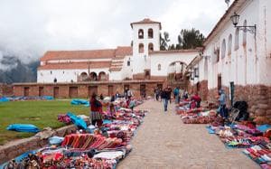 Feria artesanal Chinchero
